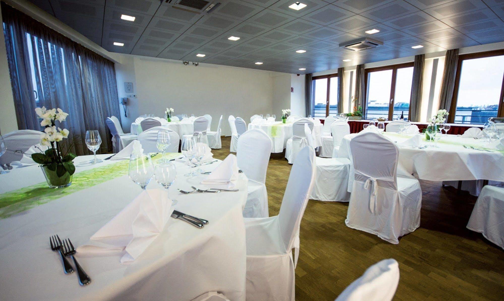 Hotel Begardenhof كولونيا المظهر الخارجي الصورة