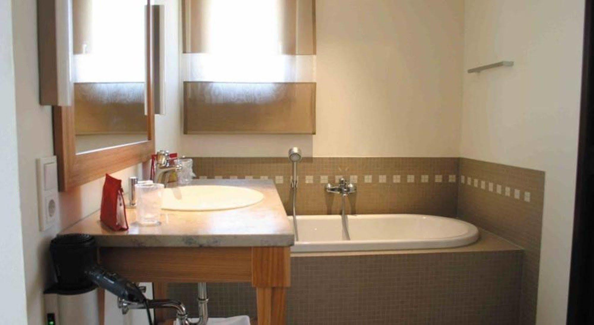 Hotel Begardenhof كولونيا المظهر الخارجي الصورة