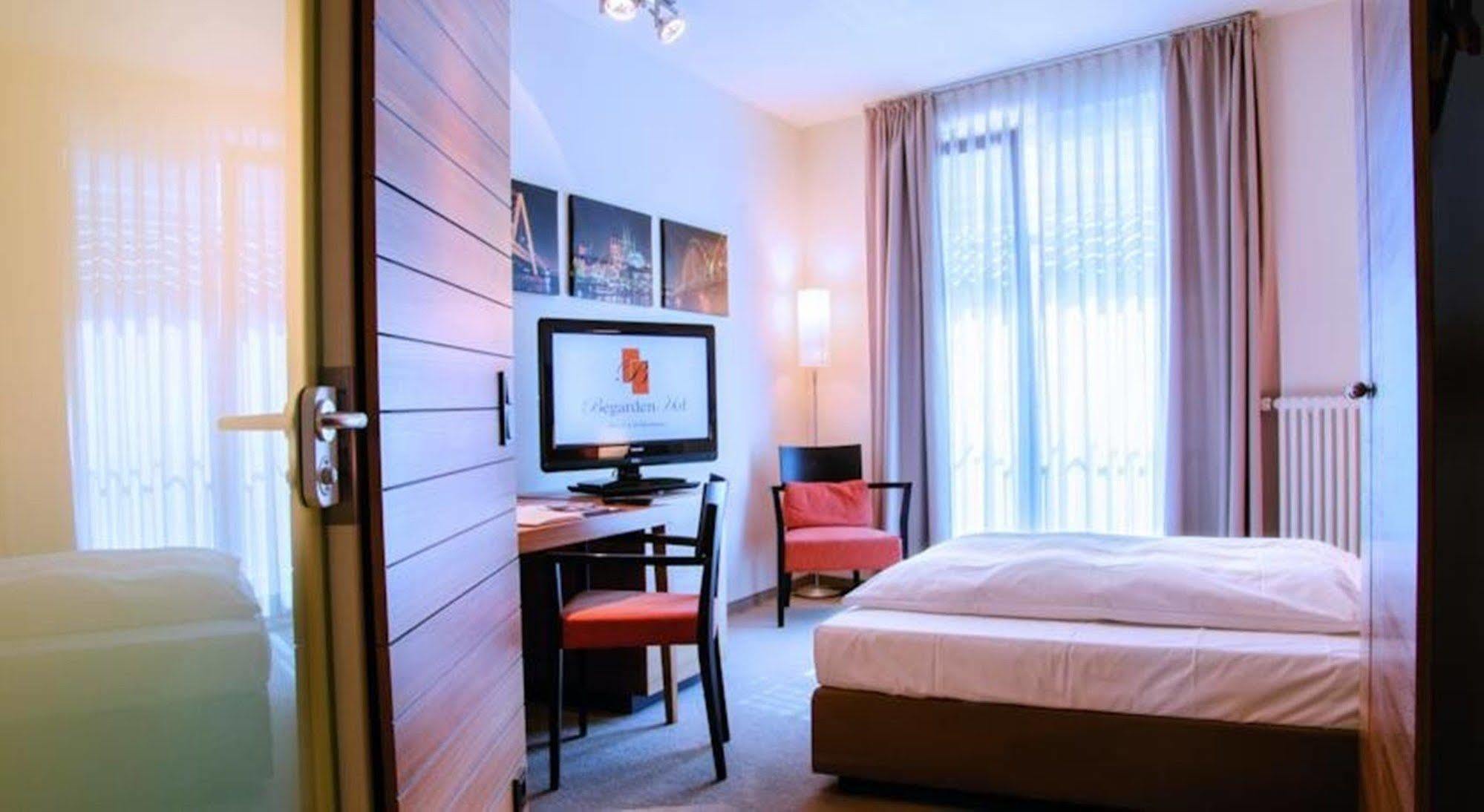 Hotel Begardenhof كولونيا المظهر الخارجي الصورة