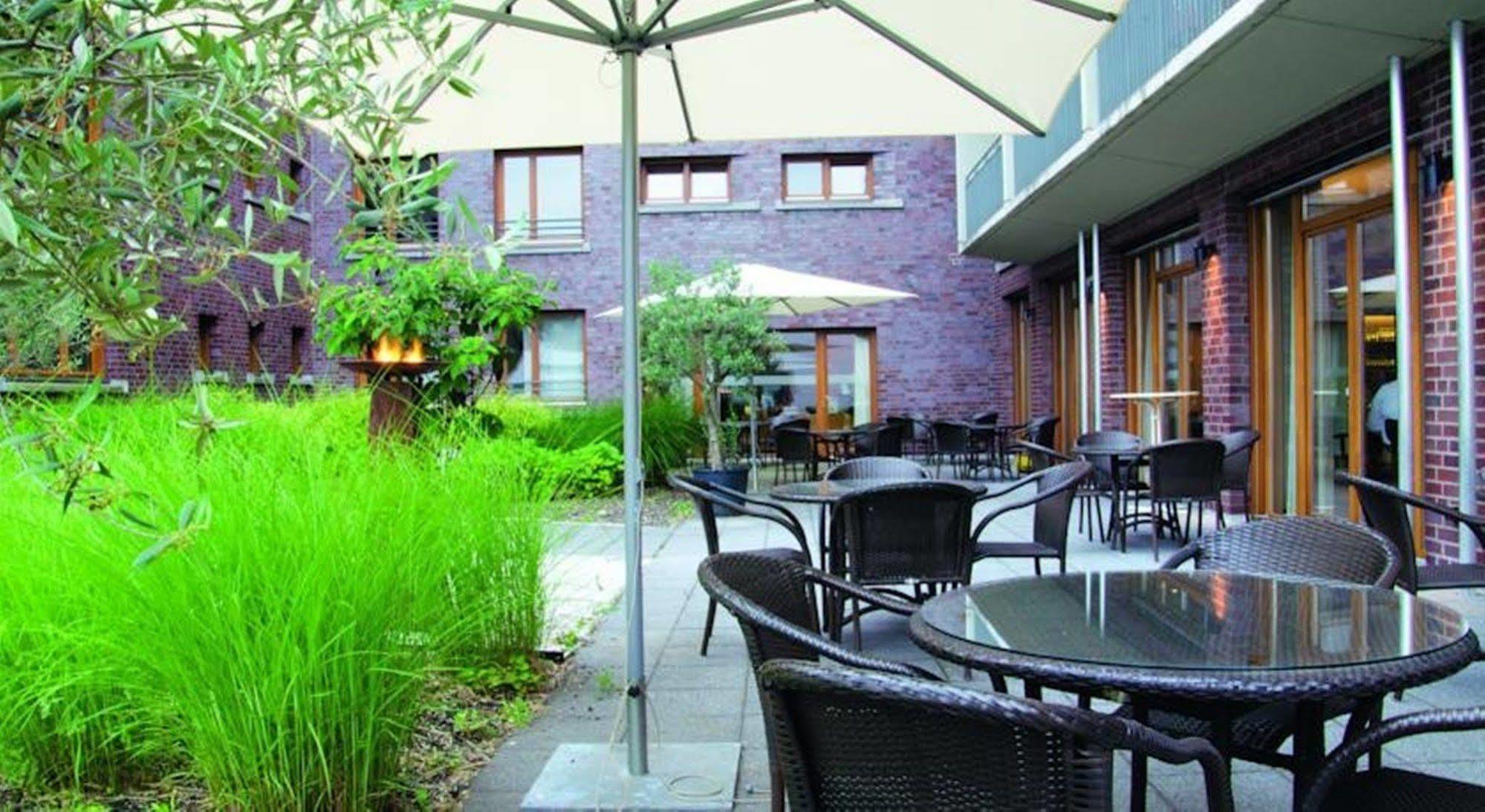 Hotel Begardenhof كولونيا المظهر الخارجي الصورة
